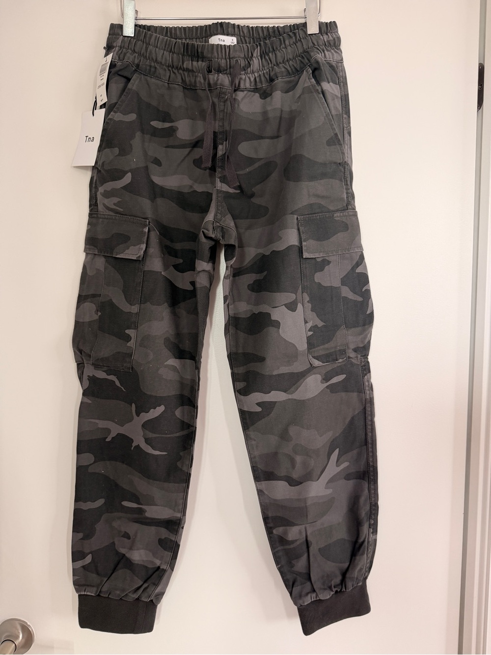 Tna Black Camo Cargo Joggers